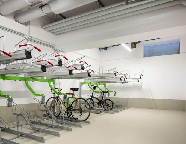 Smyles - Stilvolle 2-Zimmer-Wohnung mit Balkon & Küche - Photo 1