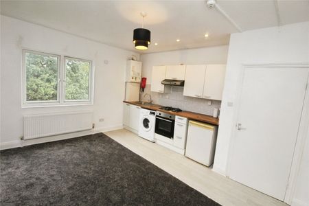 St. Mary’s Road, London, SE25 6UT - Photo 2