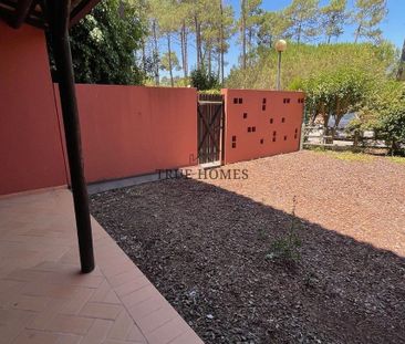 Almada, Setúbal Municipality - Photo 4