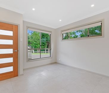 12A Huddart Avenue, Normanhurst NSW 2076 - House For Rent | Domain - Photo 4