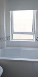 1 bedroom property to rent - Photo 4