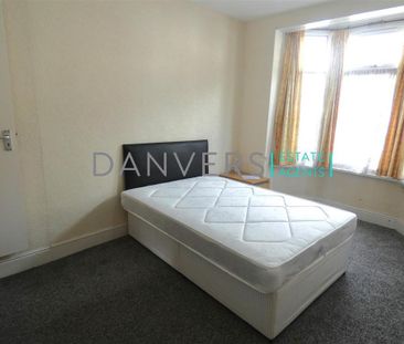4 bedroom terraced house to rent - Photo 1
