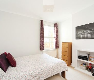 2 bedroom property to rent - Photo 4