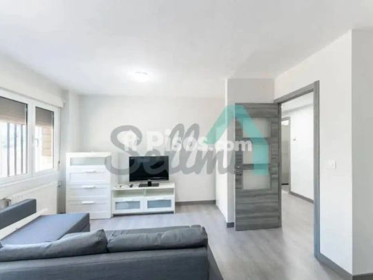 Piso en alquiler en Otero-Villafría-San Lázaro - Photo 1