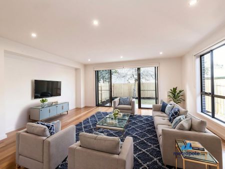 25B Waratah Street, BENTLEIGH EAST, VIC - Photo 3