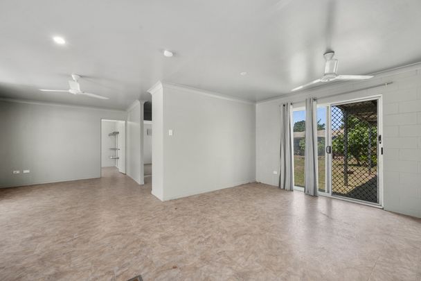 1 Timberlea Close, DEERAGUN - Photo 1