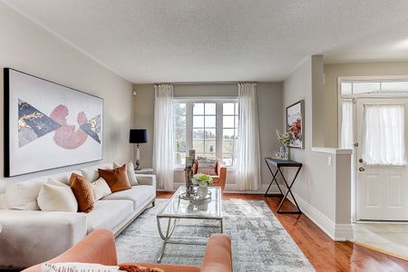 For Lease - 230 Bantry Avenue, Richmond Hill, Ontario - Photo 2