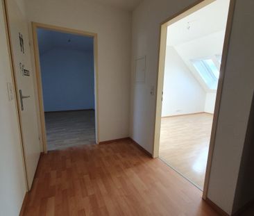 Gemütliche 2-Zimmer-Dachgeschosswohnung - Photo 1