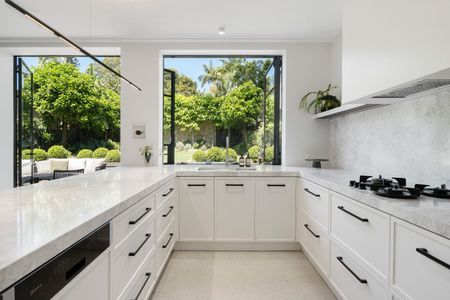 55 Birchgrove Road, Balmain NSW 2041 - House For Rent | Domain - Photo 5