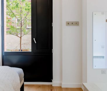 Premium Accessible Studio - Photo 1