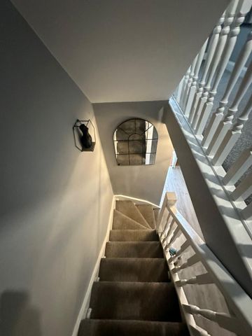4 bedroom terraced house to rent - Photo 4