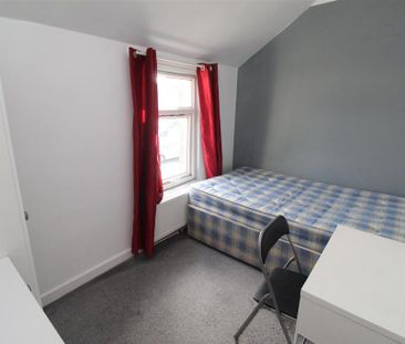 1 bedroom house to rent - Photo 2