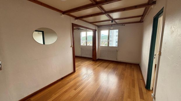 Location Appartement 2 pièces 48m² CLERMONT FERRAND 63100 - Photo 1