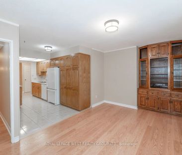 812 Burnhamthorpe Road #1408 - Photo 4