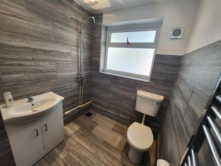 2 bedroom property to rent - Photo 5