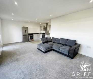 Melbourne Road, Tilbury, RM18 - Photo 3