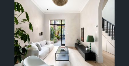 Denver Terrace Stunning family home - Photo 3