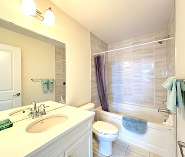 For Lease - 131 Beaveridge Avenue, Oakville, Ontario - Photo 3