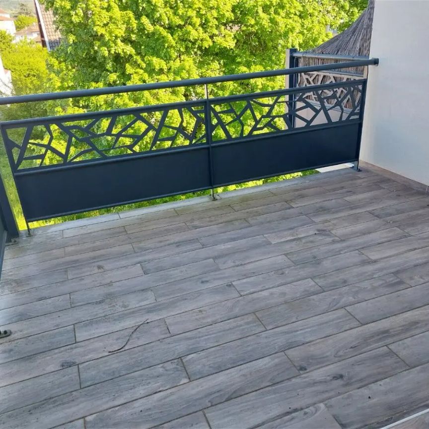 Location appartement 3 pièces - 67m² à Ambérieu-en-bugey (01500) - Photo 1