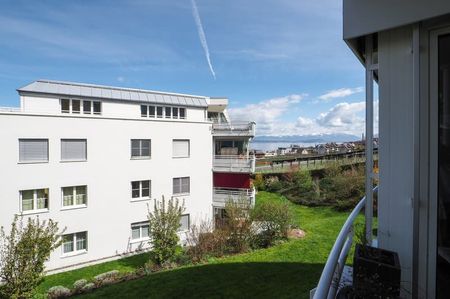 Helle 3.5-Zimmer-Wohnung mit Balkon und Seeblick in Wädenswil - Photo 5