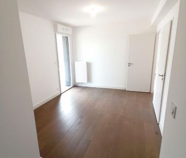 A LOUER A BRUZ- PLEIN CENTRE-VILLE-RESIDENCE BACCARAT: appartement ... - Photo 4