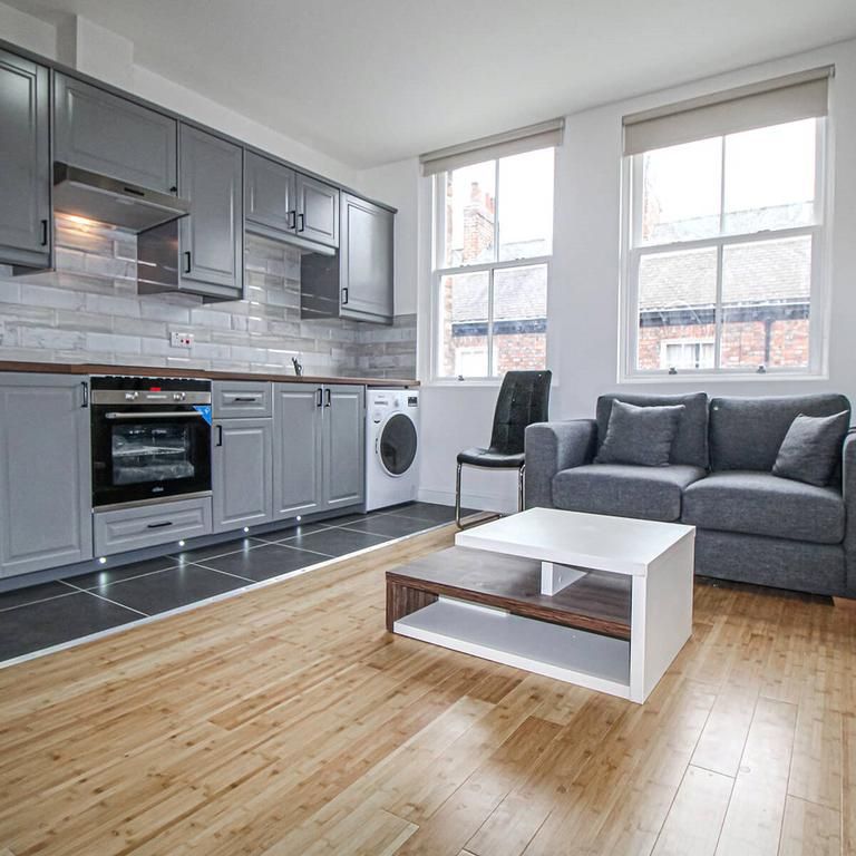 Studio to rent - Photo 1