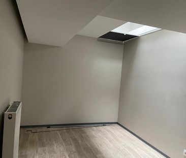 Location Appartement 3 pièces 77m² - Photo 6