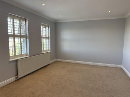 Vicarage Hill, Benfleet - Photo 3