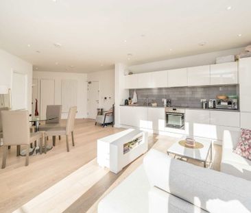 Schooner Road Royal Wharf, E16 - Photo 1