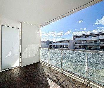 BRON - T1 BIS - Photo 3