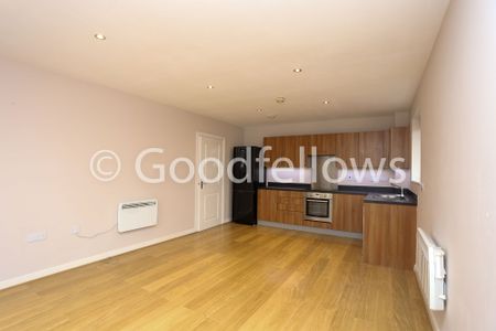 Assembly House, Morden, SM4 - Photo 3