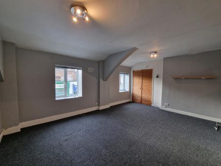 1 bedroom flat to rent - Photo 2