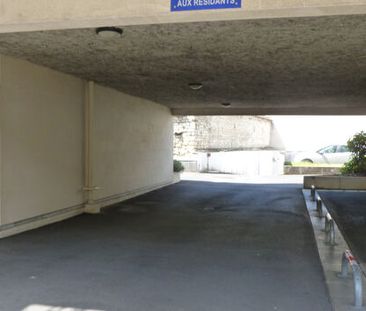 Appartement 2 pièces 62m2 REIMS 700 euros - Photo 3