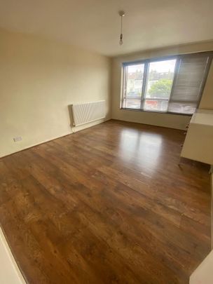 4 bedroom townhouse to rent - Photo 1