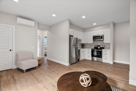 For Lease - 76 Hamilton Street Unit# 203, Goderich, Ontario - Photo 5