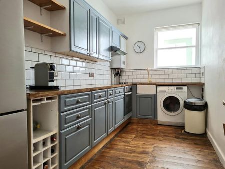 2 bedroom apartment to rent - Photo 5