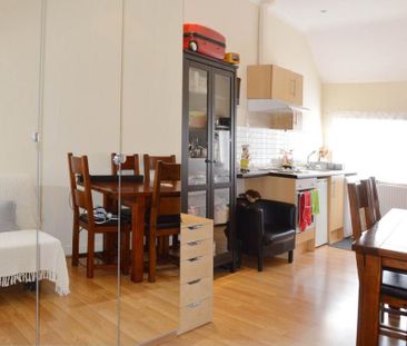 Studio to rent - Photo 5