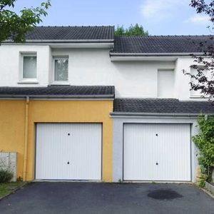 À louer Pavillon T5 90.43 m - Photo 2