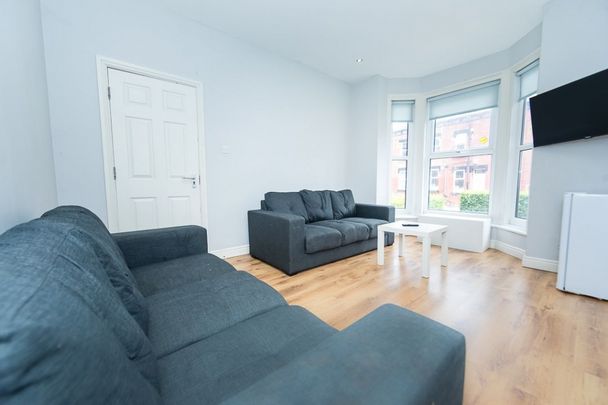 Thornville Road, Hyde Park, Leeds - Photo 1