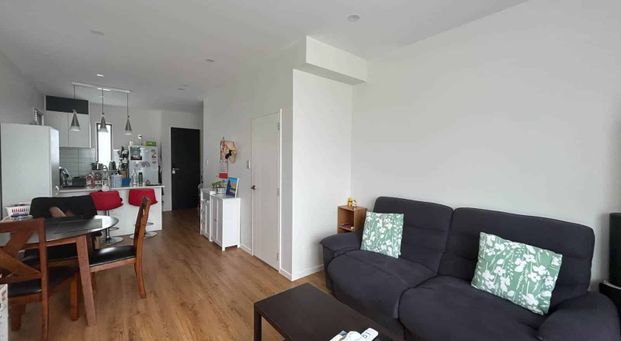 Perfect Life! - Photo 1