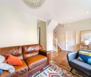 Dafforne Road, London, SW17 - Photo 2