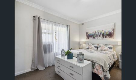 Centrally Located - Photo 3