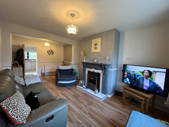 38 Grant Avenue, Randalstown, BT41 3AP - Photo 1