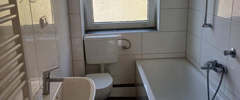 Large 2-room apartment on the 1st floor - Photo 1