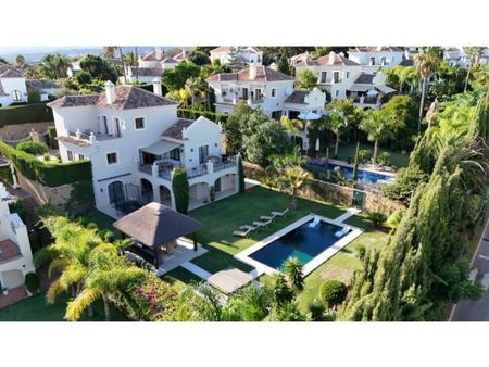 Luxury 4 bedroom Detached House for rent in Estepona, Spain - Photo 5