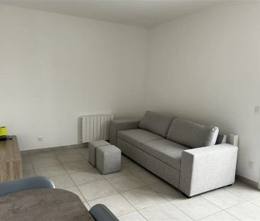 Location appartement 1 pièce - 27m² à Villefranche-sur-saône (69400) - Photo 3