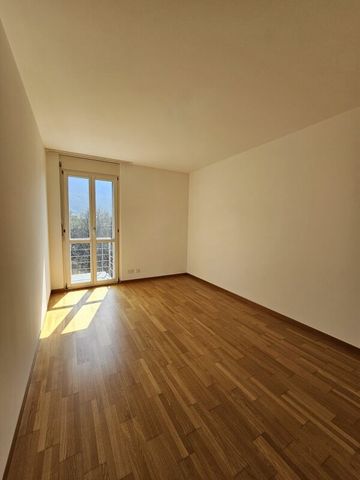 Casa a schiera con giardino e vista aperta - Foto 5