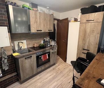 EBK, TERASSE, RENOVIERT - EINZUGSBEREIT - Foto 1