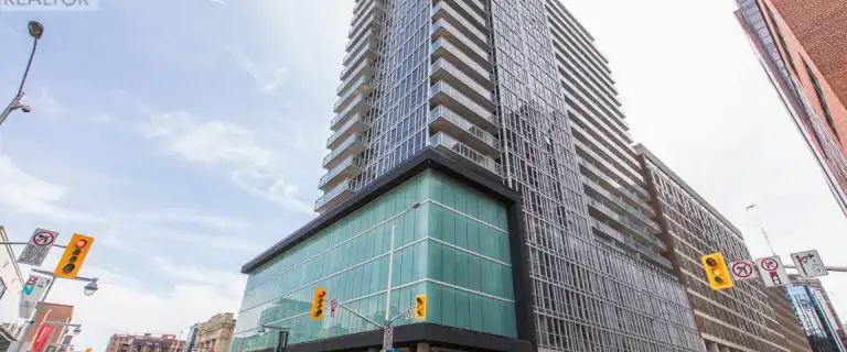 906 - 324 LAURIER AVENUE W | 906 - 324 LAURIER AVENUE W, Ottawa - Photo 1