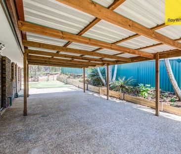 Renovated Air Conditioned Family Home with Solar - Photo 1